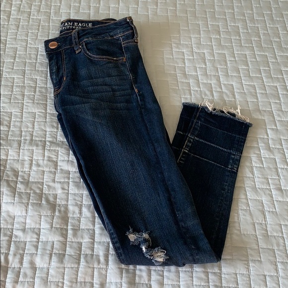 Distressed Skinny Jeans - Picture 1 of 5